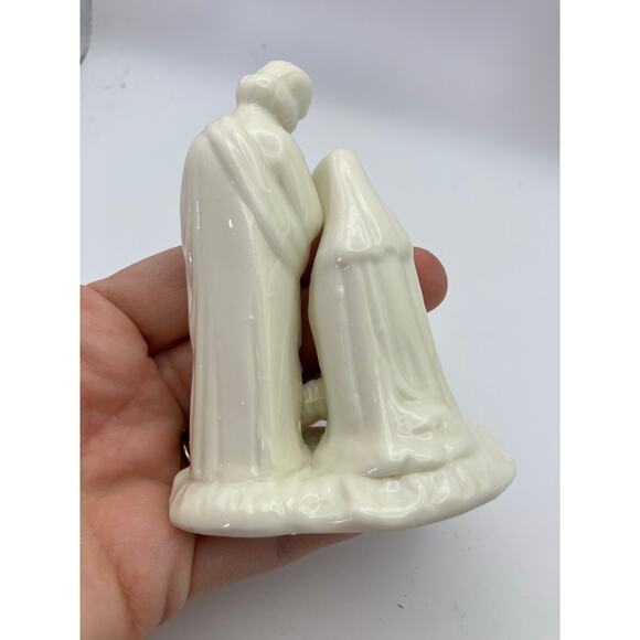 Dicksons Holy Family Nativity Galzed Porcelain Vintage Christmas Decoration - Picture 4 of 11